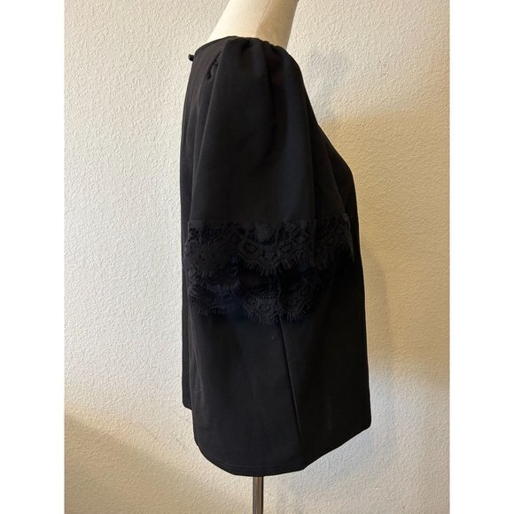 Women's Shein Black Pullover Top with Lace Short Sleeves Size Large - Picture 2 of 10